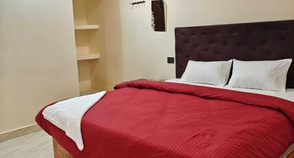 Royal Ayodhya Guest House Room Type - Bedroom 109