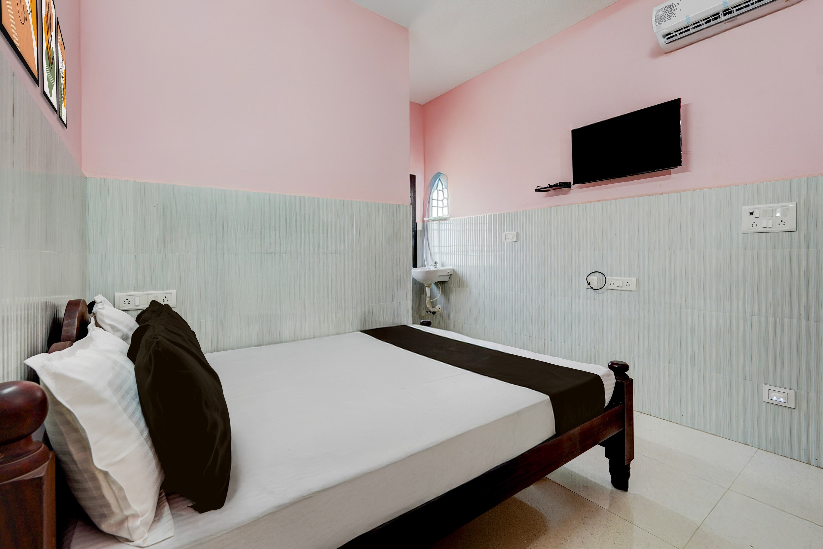 Hotel O Madras Residency - Tap to explore photos