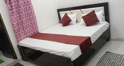 Aastha Palace Room Type - Deluxe Room