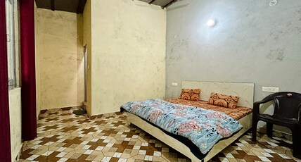 TARA HOMESTAY Room Type - Bedroom 2