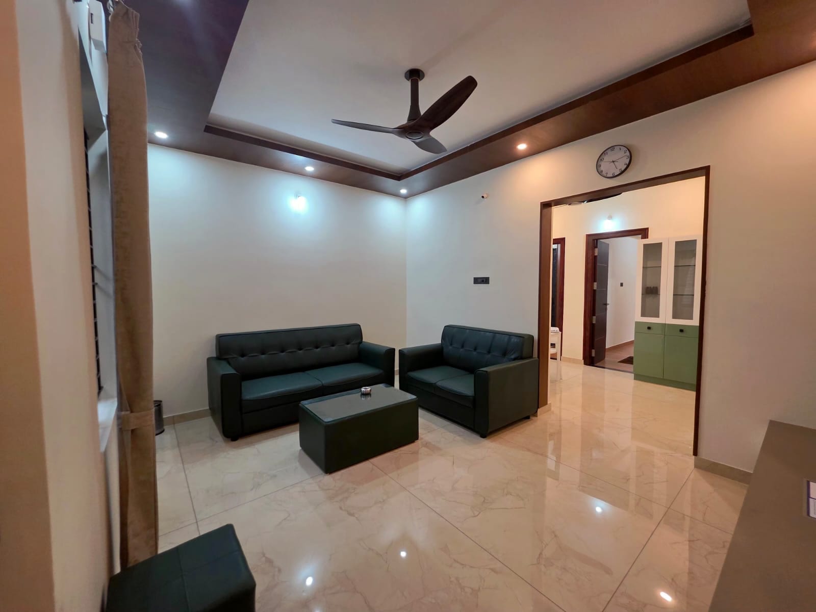maharaja service apartment - Tap to explore photos