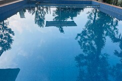 Rattan Hill Plantation Resort