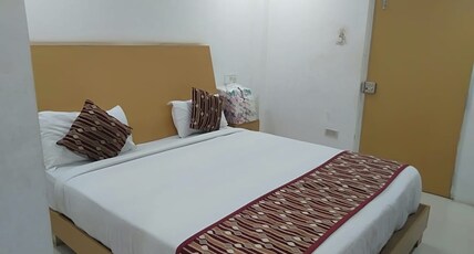  VAIBHAVA SERVICE APARTMENTS Room Type - STANDARD ROOM