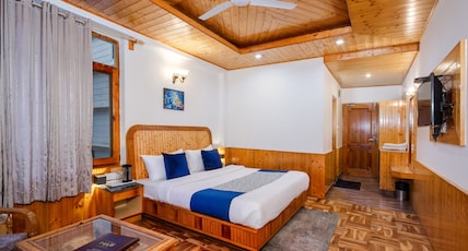 The Himalayan Paradise Room Type - Deluxe Room (With Mountain Facing private Balcony) 
