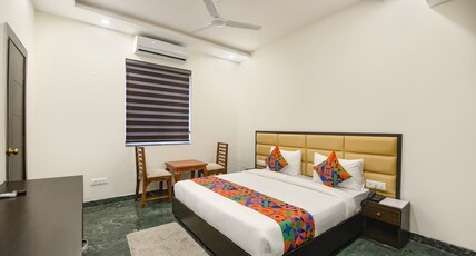 FabHotel Sai Village Room Type - Deluxe Room