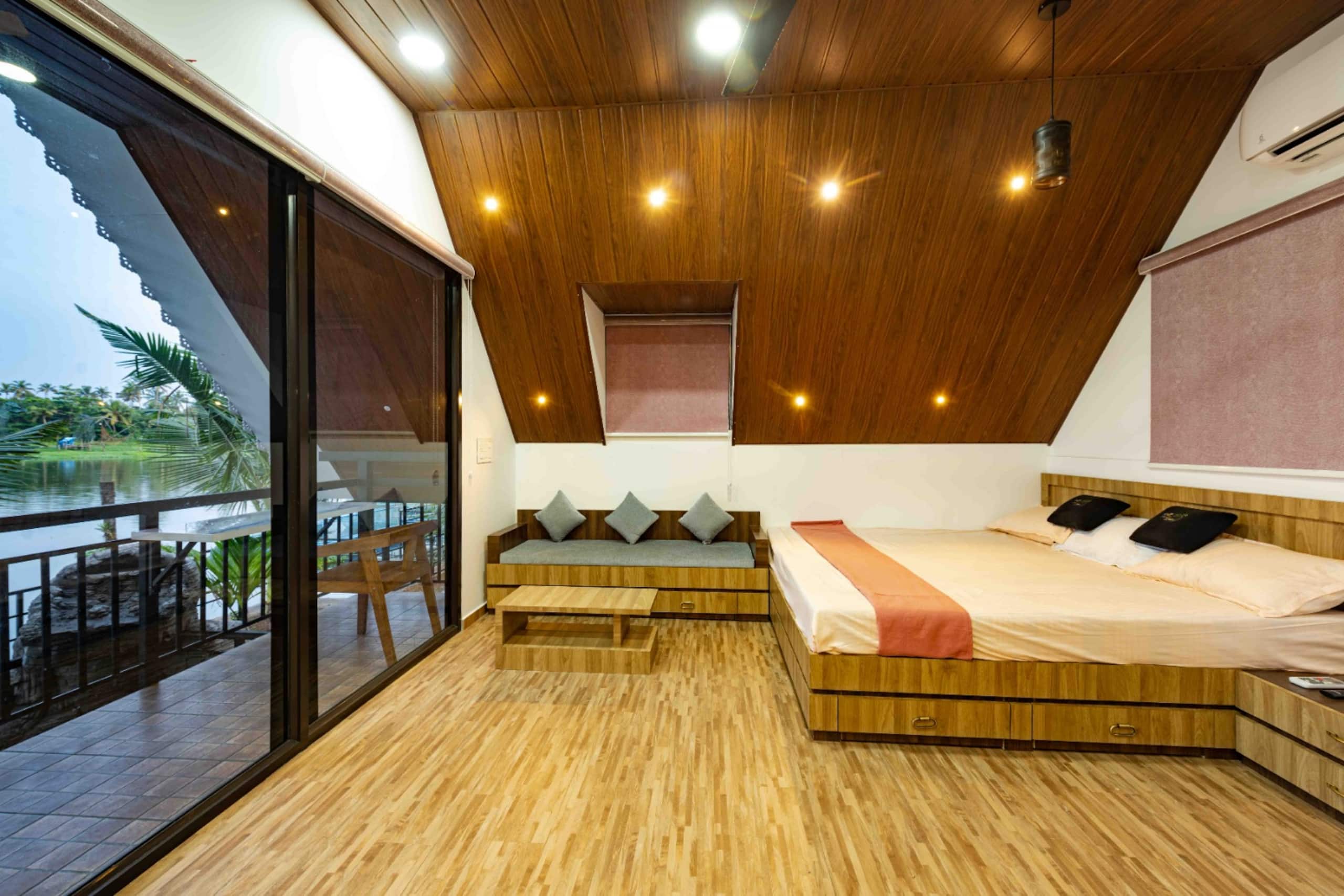 Liara Haven Riverside Three Bedroom Villa - Tap to explore photos