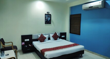 Hotel Vishram Regency Room Type - Executive Deluxe Room