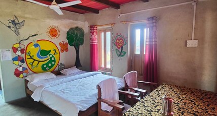 Baba Madh Home Stay Room Type - Bedroom 1