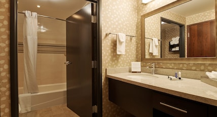 Staybridge Suites CHIHUAHUA Room Type - 1 King Studio Suite Staybridge Suites CHIHUAHUA Room Type - 1 King Studio Suite