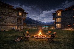 Clarks Inn Suites Manali