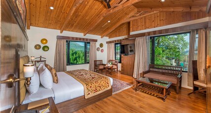 Lemon Tree Hotel Srinagar Room Type - Executive room