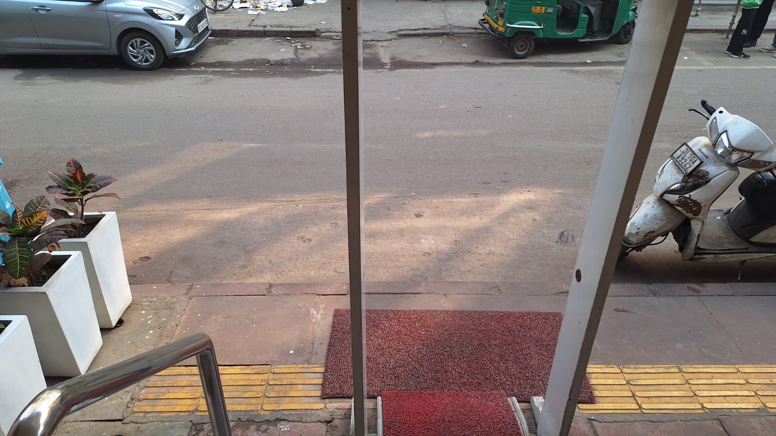 Hotel Swati - Tap to explore photos