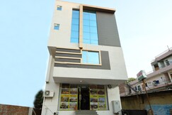 HOTEL MORGAN