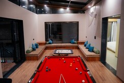 Angles villa by Rohan