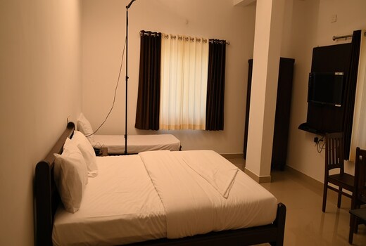 Hotel Blue Rays
