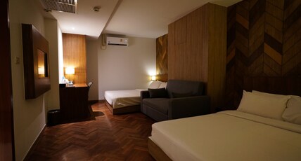The Poshtel Bangkok by Benya Room Type - FAMILY ROOM FOR 4 PEOPLE