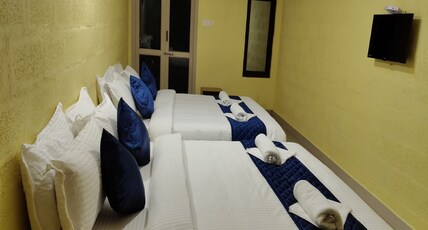 Ganesh Residency Room Type - Quadruple Room