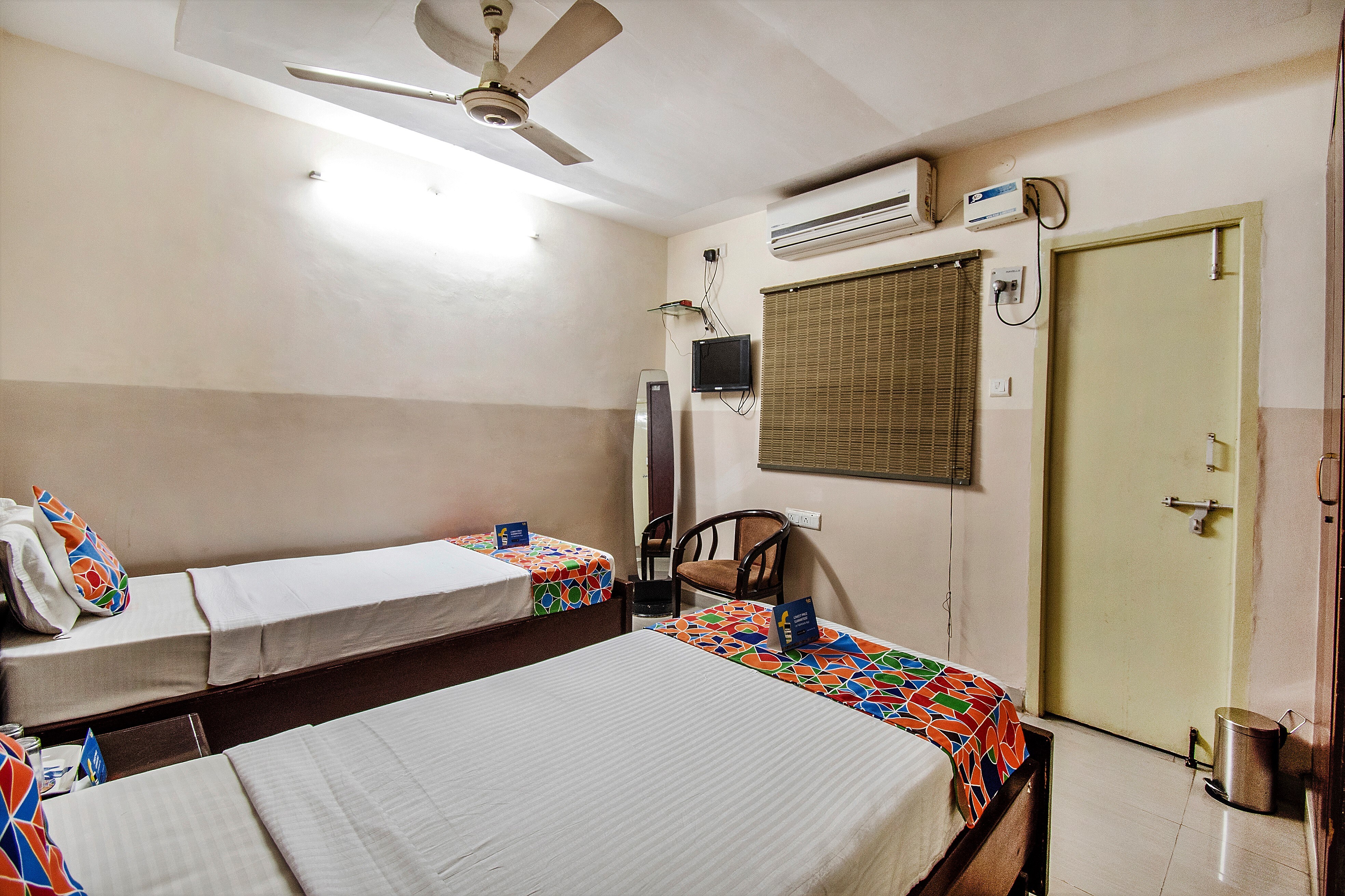 FabHotel Aditya Yatri Nivas ,near ALIPIRI POLICE STATION, TIRUPATI - Tap to explore photos