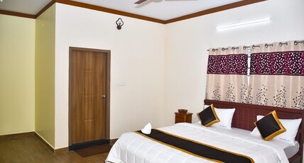 Vibe Inn Kodai Luxe Room Type - Luxury Room