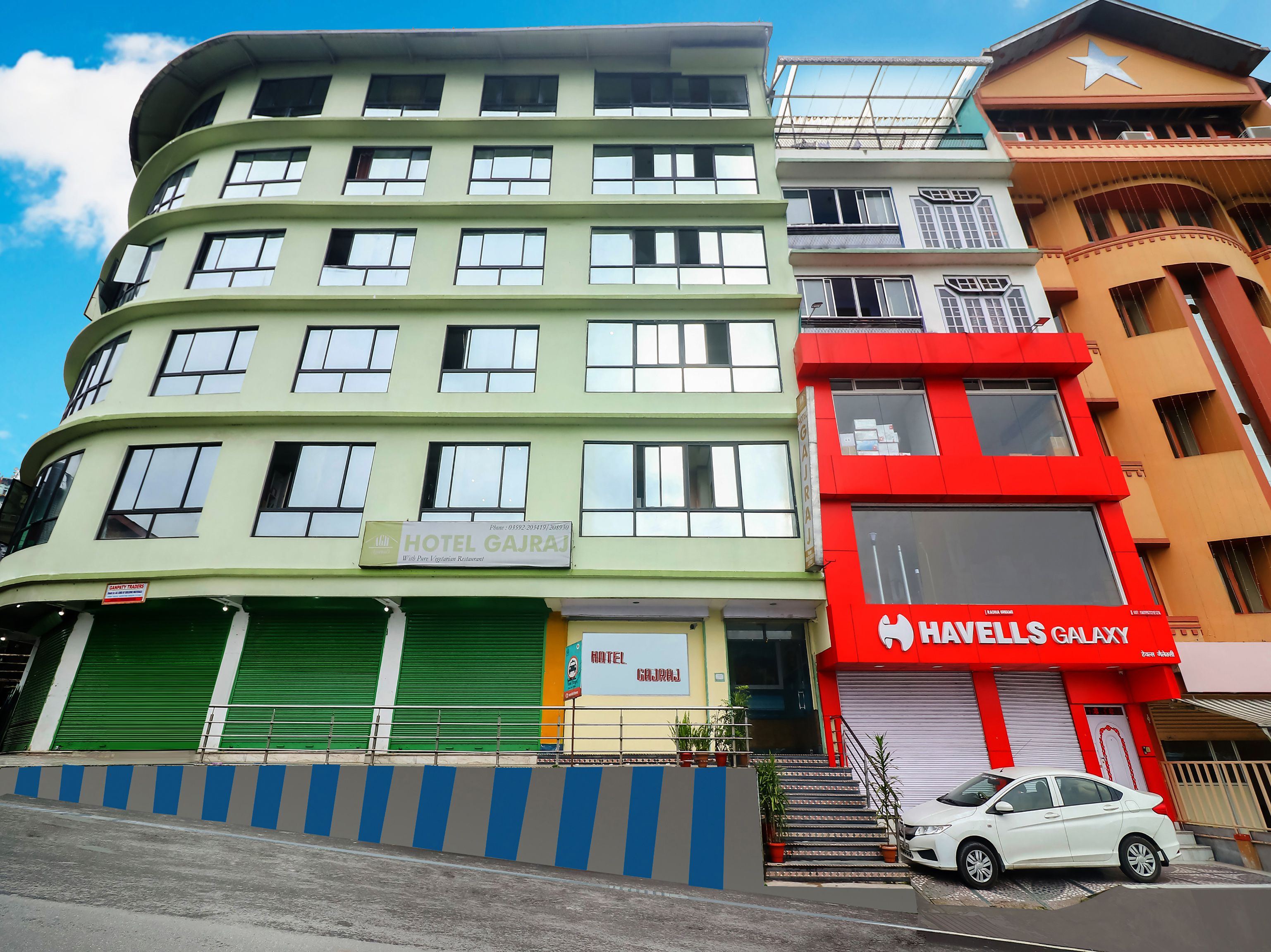 Hotel Gajrajj - Tap to explore photos