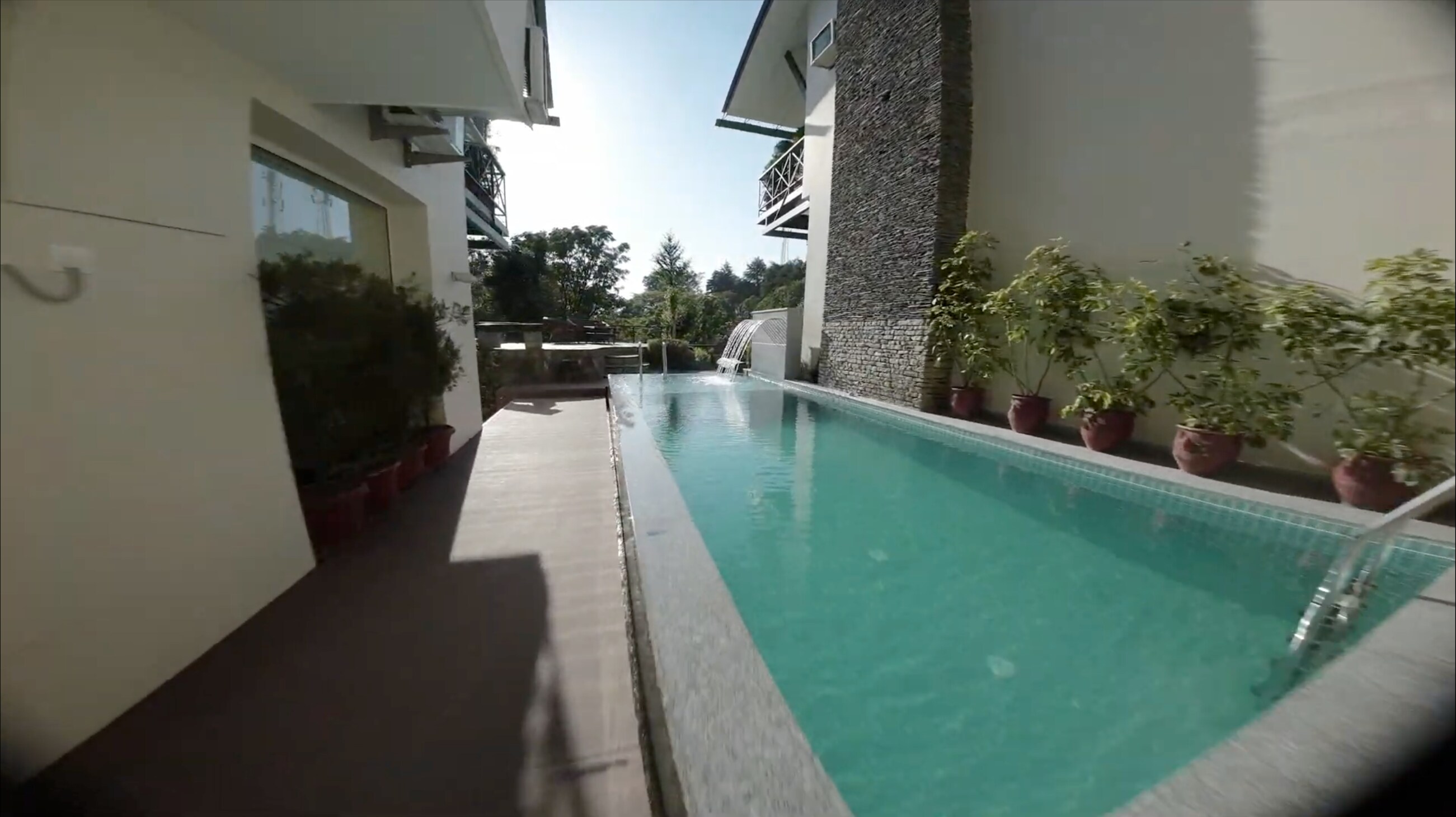 Lamrin Norwood Green | Entire 4BHK Villa - Tap to explore photos