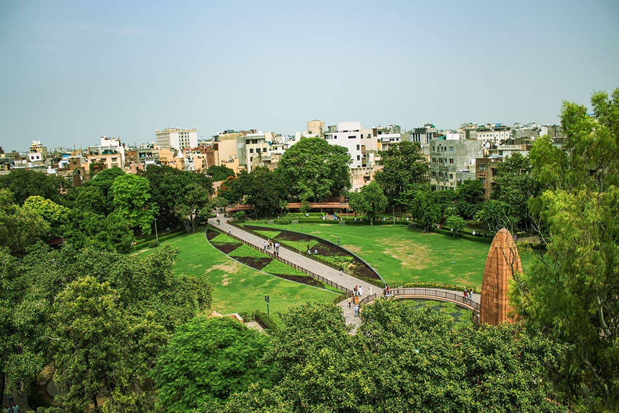 Hotel Global Inn (1 min. walk to Golden Temple) - Tap to explore photos