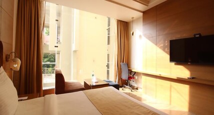 Celebrations Rooms And Banquets Room Type - Deluxe