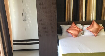 Hotel Stay In Room Type - Super Deluxe Double Room AC