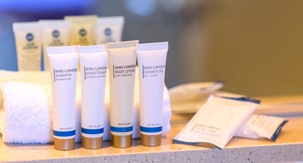 Best Western Plus Launceston Room Type - 1 King Bed, Non-Smoking, Deluxe Room, Accessible, Wi-Fi, Lcd Television, Mini Bar