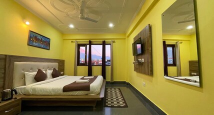 HOTEL SATOVARI PRIDE BY UNO HOTELS & RESORTS Room Type - Deluxe Comfort double bedroom with mountain view 150 Sq Ft HOTEL SATOVARI PRIDE BY UNO HOTELS & RESORTS Room Type - Deluxe Comfort double bedroom with mountain view 150 Sq Ft
