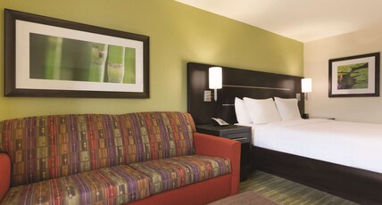 Hilton Garden Inn Houston Northwest Room Type - 1 KG DLX MOB HEA ACC W TUB