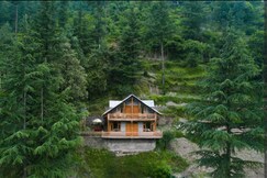 Woodland chalet jibhi