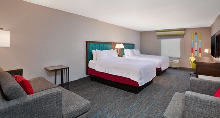 Hampton Inn Detroit - Shelby Township Room Type - 2 QNS MICROWV FRIDGE