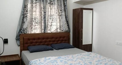 J C Express Inn Room Type - Deluxe Non Ac Room