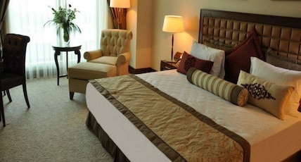 Crowne Plaza Hotel Istanbul - Asia Room Type - 1 King Bed Standard
