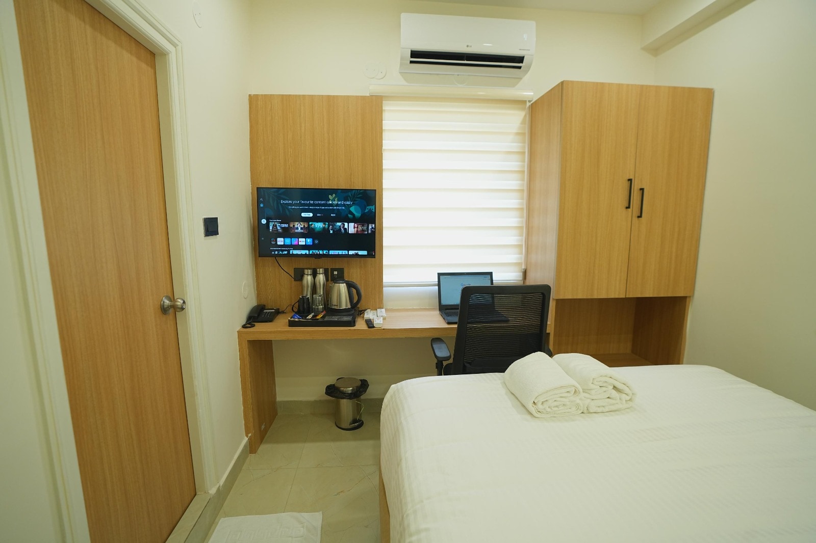YVK GRAND INN Kukatpally - Tap to explore photos