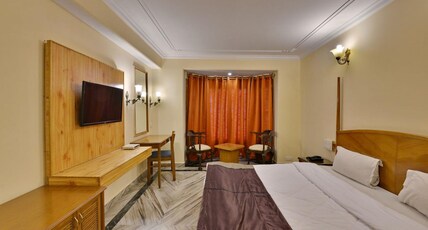 Wood Stock Resort Room Type - Deluxe Room