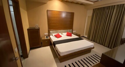 Hotel Broadway Room Type - DELUXE ROOM