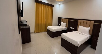 HOTEL GANGA GREENS Room Type - Executive Twin Bed