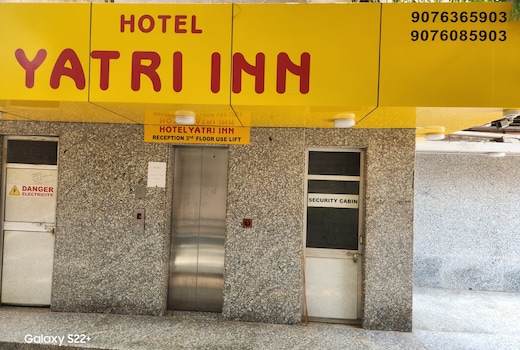 Hotel Yatri In
