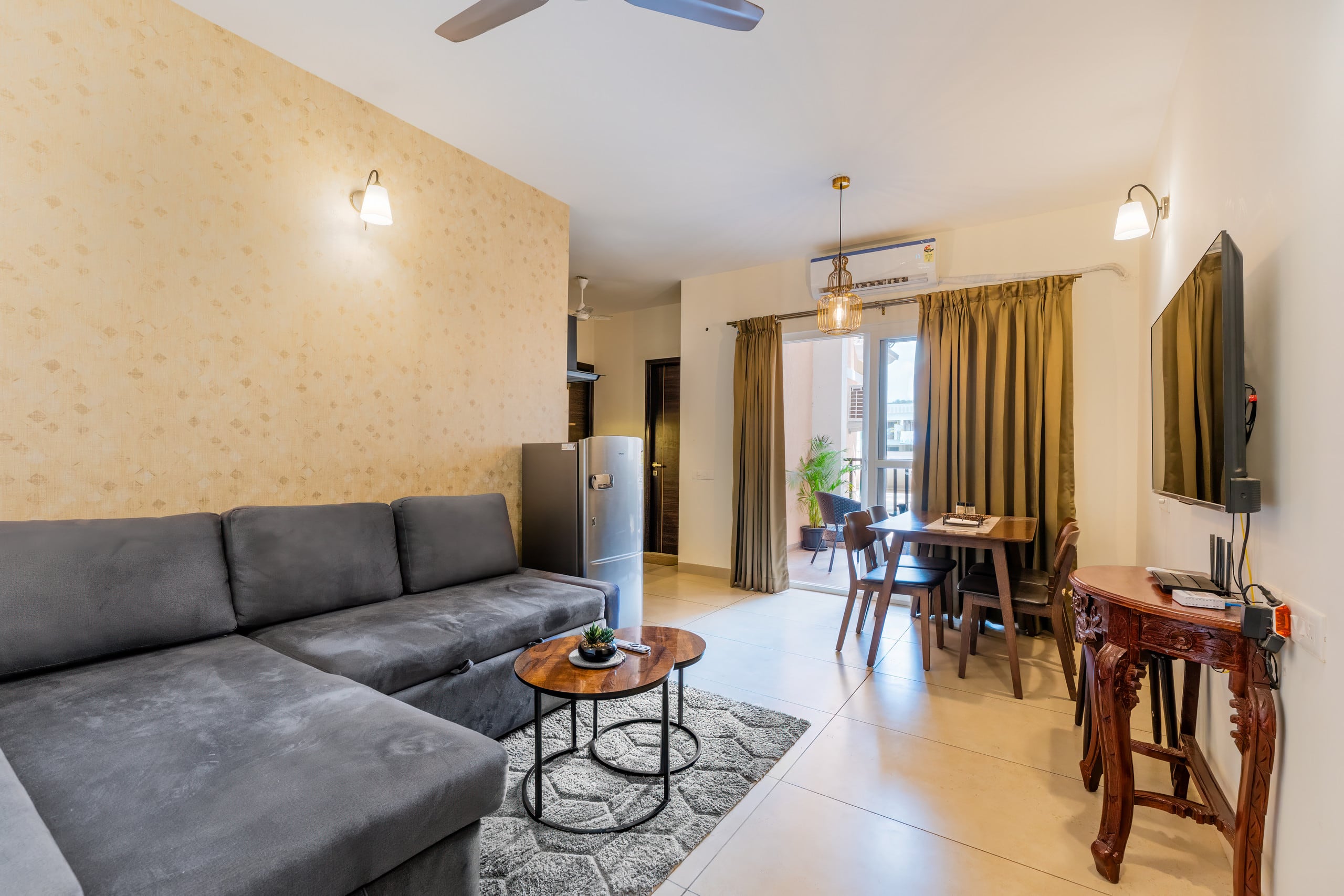 Sereno Pebbles 2 - cosy 1bhk w/pool, gym, games - Tap to explore photos