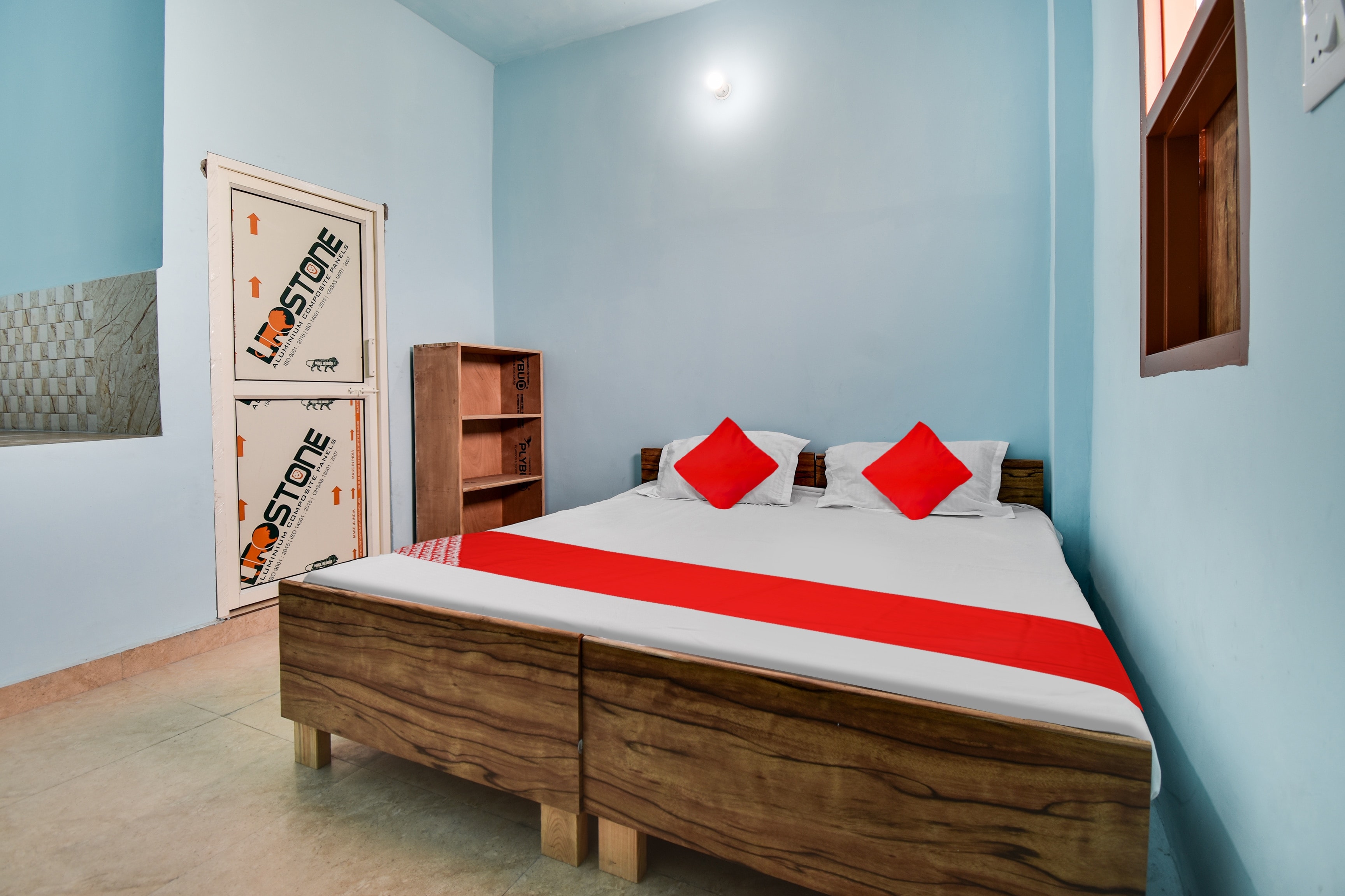 OYO Flagship Devrachna Residency - Tap to explore photos