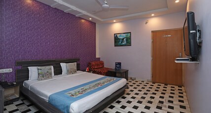 Hotel Hayat Residency Room Type - Standard Room AC