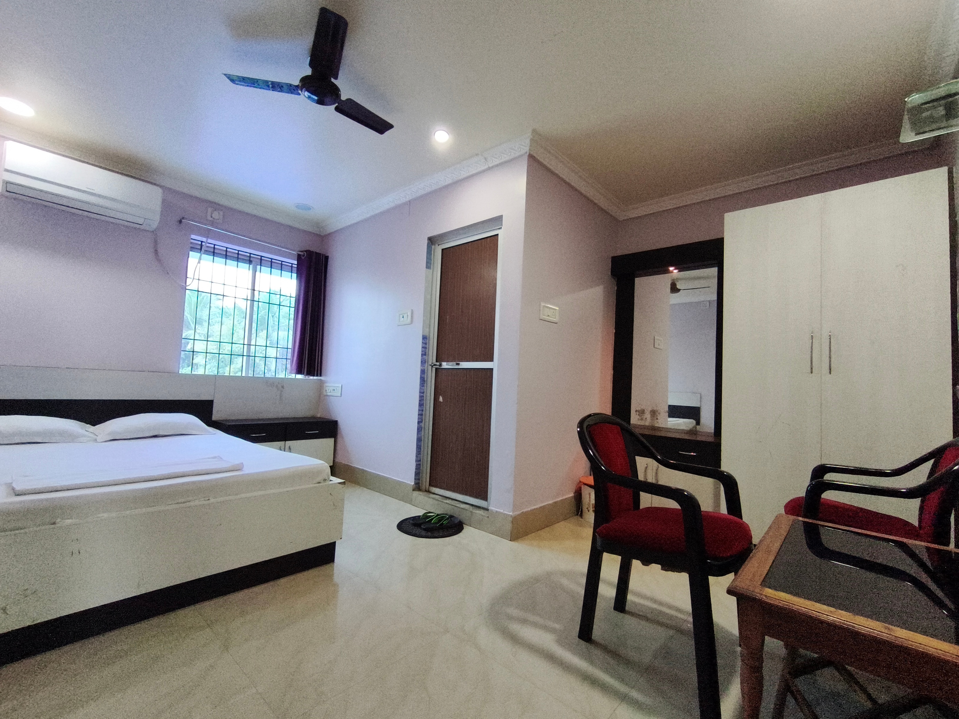 Hotel Ananya Residency - Tap to explore photos