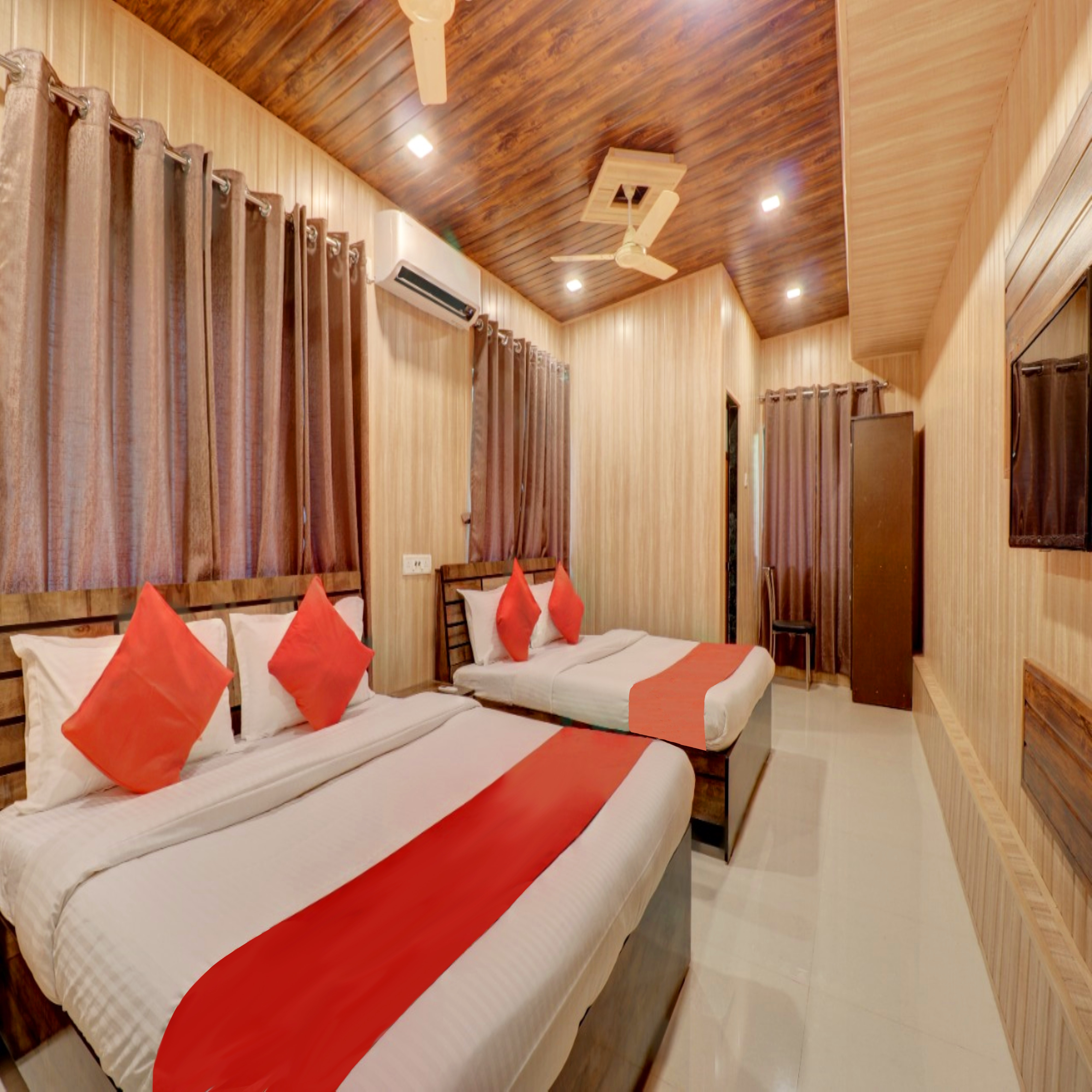 Hotel Snehaprabha - Nagaon Beach, Alibaug - Tap to explore photos