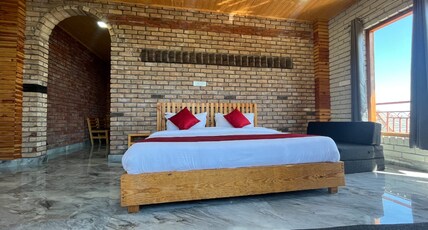 Hotel Paul Villa Room Type - Deluxe family Room
