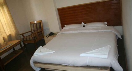 Iris Inn Room Type - Super Deluxe Room