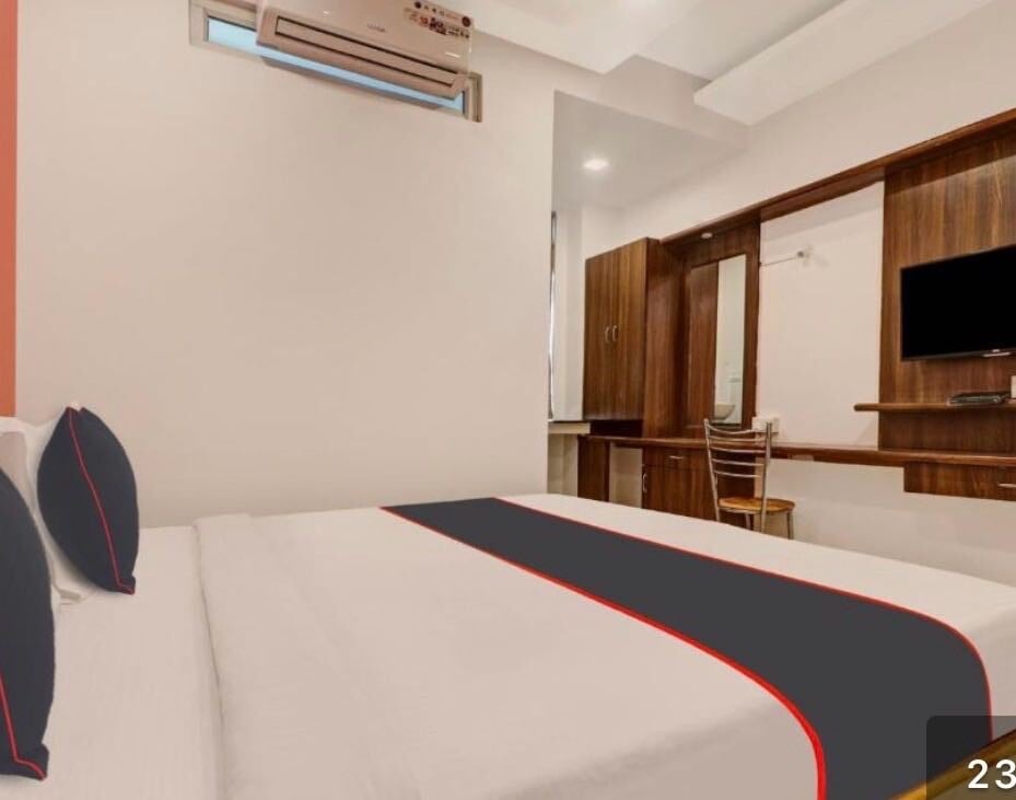 POP 84551A Hotel Kubera Grand - Tap to explore photos