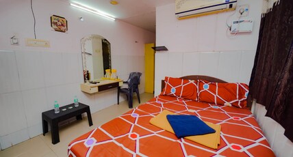 3 Star Guest House Vanagaram Room Type - Standard AC Room