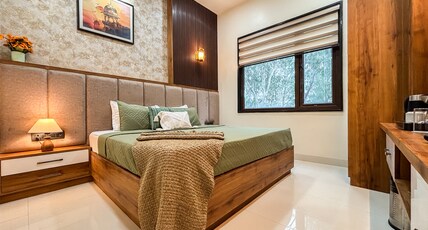 Hotel Brij Vas - Near Prem Manidr Room Type - Queen Room